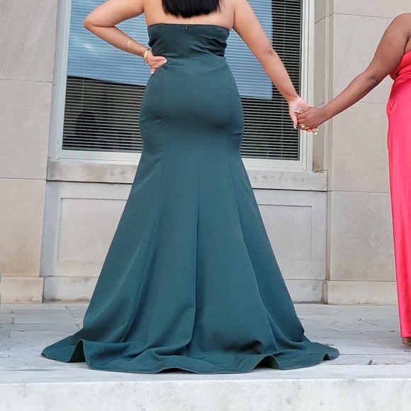 Green Prom Dress - Picture 3 of 7